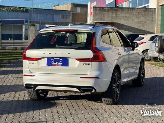 VOLVO-XC60-2.0 T8 HYBRID R-DESIGN AWD GEARTRONIC VOLVO-XC60-2020
