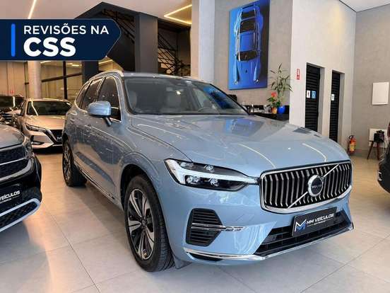VOLVO-XC60-2022