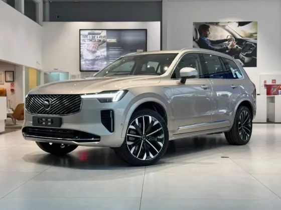 VOLVO XC90 2.0 T8 PHEV ULTRA AWD GEARTRONIC