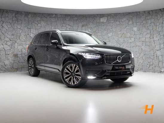 VOLVO-XC90-2020