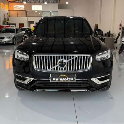 VOLVO-XC90-2020