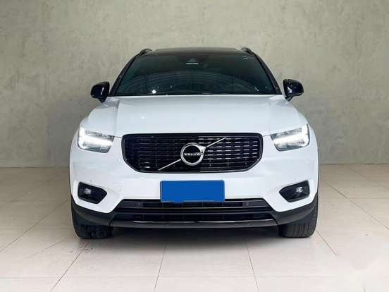 VOLVO-XC40-2.0 T5 GASOLINA R-DESIGN AWD GEARTRONIC VOLVO-XC40-2018