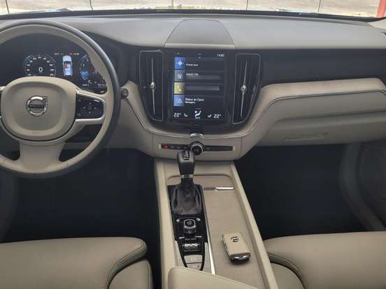 VOLVO-XC60-2.0 T5 GASOLINA INSCRIPTION AWD GEARTRONIC VOLVO-XC60-2018