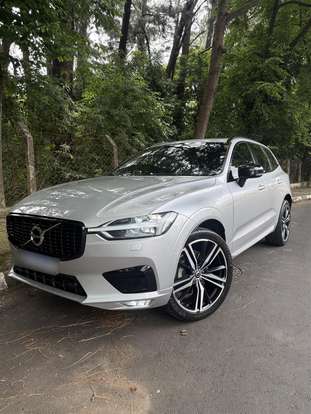 VOLVO-XC60-2018