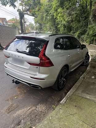 VOLVO-XC60-2018