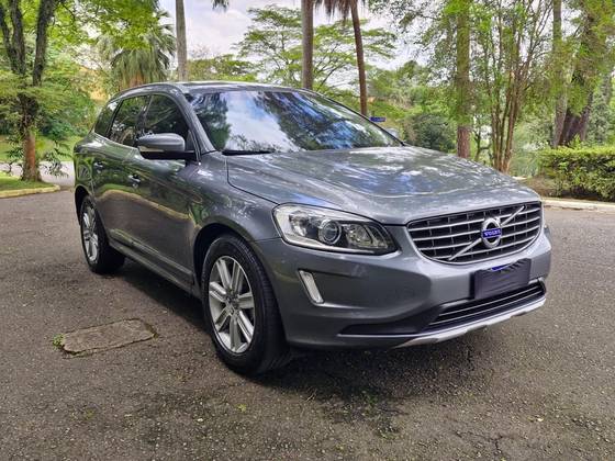 VOLVO XC60 2.0 T5 KINETIC GASOLINA 4P AUTOMÁTICO
