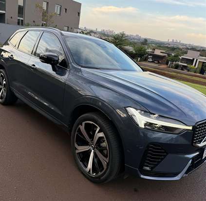 VOLVO-XC60-2023