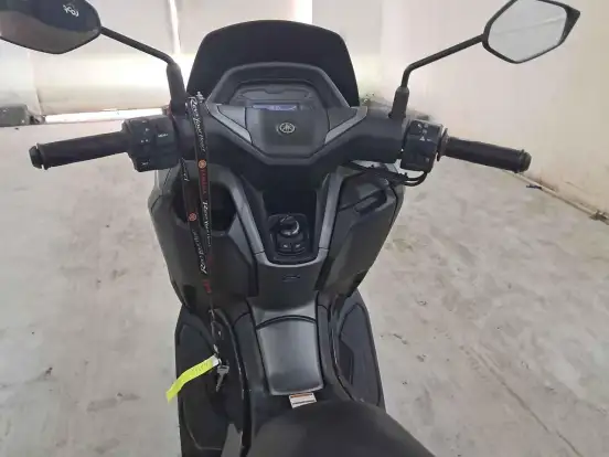 YAMAHA-NMAX CONNECTED 160 ABS YAMAHA-NMAX CONNECTED 160 ABS-2025