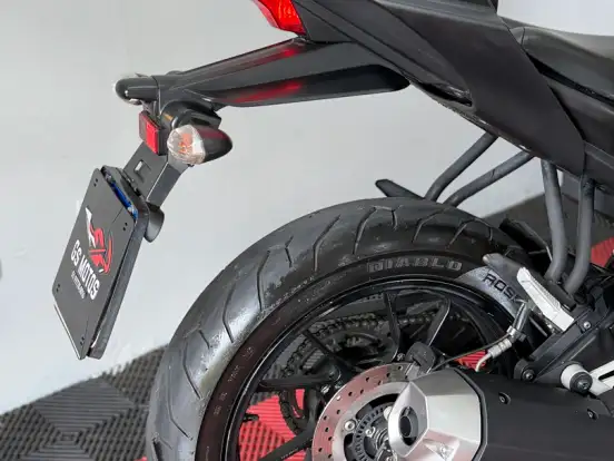 YAMAHA-YZF R15 YAMAHA-YZF R15-2024