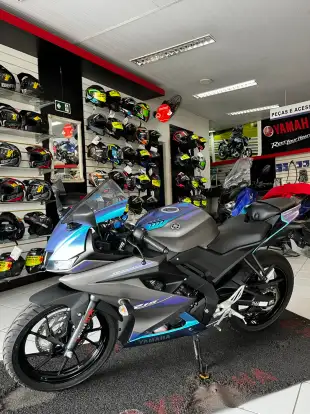 YAMAHA-YZF R15 YAMAHA-YZF R15-2025