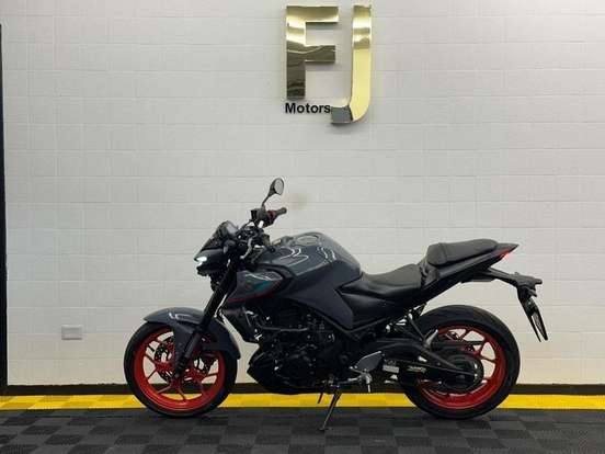YAMAHA-MT-03 ABS-2022