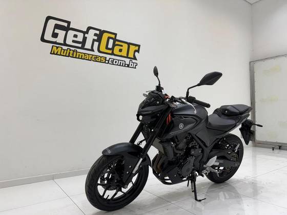 YAMAHA MT-03 CONNECTED ABS 