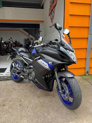 YAMAHA XJ6 F ABS 