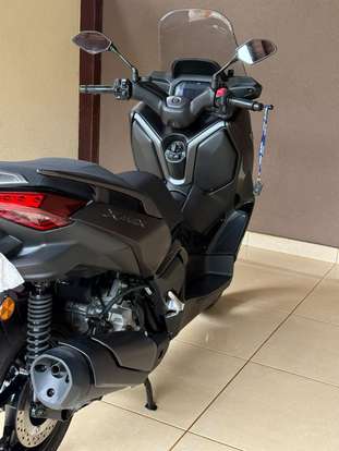 YAMAHA-XMAX 300 CONNECTED ABS-2025