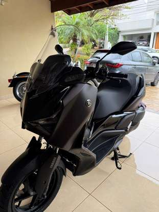 YAMAHA-XMAX 300 CONNECTED ABS YAMAHA-XMAX 300 CONNECTED ABS-2025