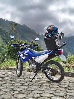 YAMAHA-XTZ 125 E YAMAHA-XTZ 125 E-2011