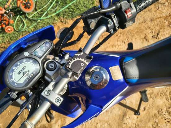 YAMAHA-XTZ 125 E-2011