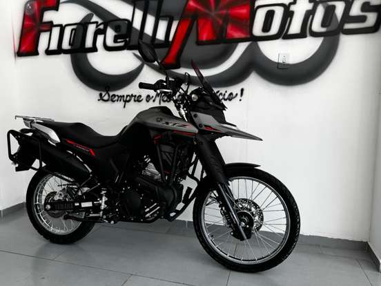 YAMAHA-XTZ 250 LANDER CONNECTED-2025