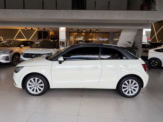 AUDI-A1-1.4 TFSI ATTRACTION 16V 122CV GASOLINA 2P AUTOMÁTICO AUDI-A1-2012