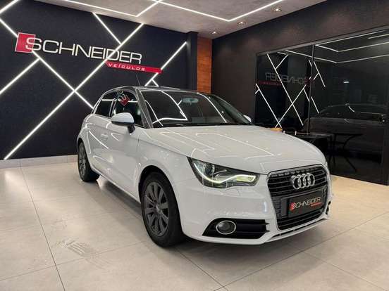 AUDI-A1-2012