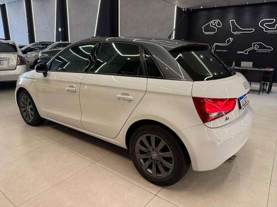 AUDI-A1-2012