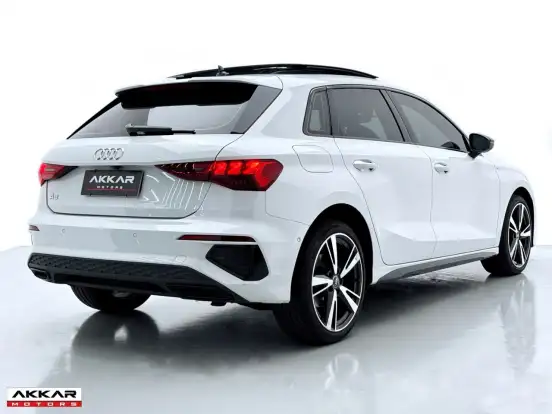 AUDI-A3-2023