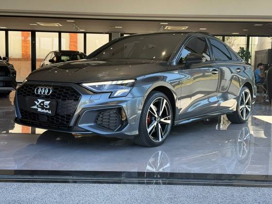 AUDI A3 2.0 40 TFSI MHEV SEDAN PERFORMANCE BLACK S-TRONIC