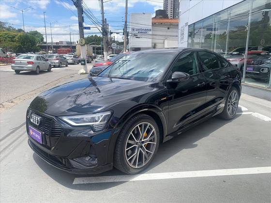 AUDI E-TRON ELÉTRICO SPORTBACK PERFORMANCE BLACK QUATTRO