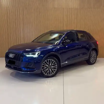 AUDI-Q3-2020