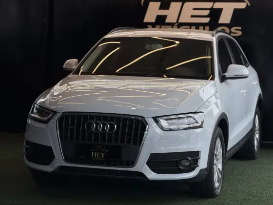 AUDI Q3 2.0 TFSI AMBIENTE QUATTRO 4P GASOLINA S TRONIC
