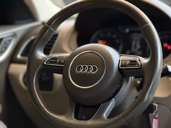 AUDI-Q3-2014