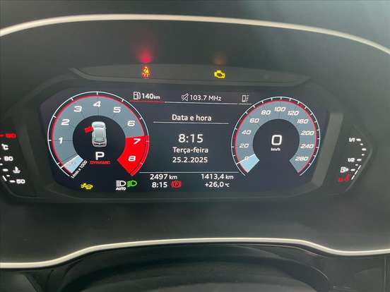 AUDI-Q3-2.0 40 TFSI GASOLINA PERFORMANCE BLACK PLUS QUATTRO TIPTRONIC AUDI-Q3-2024