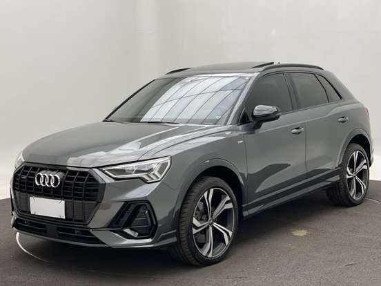 AUDI-Q3-2023