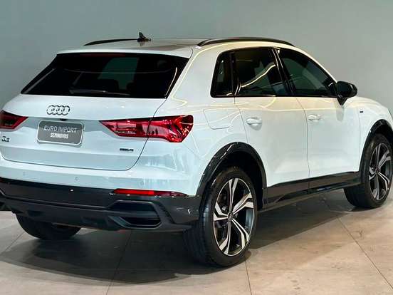 AUDI-Q3-2.0 40 TFSI GASOLINA PERFORMANCE BLACK QUATTRO TIPTRONIC AUDI-Q3-2023