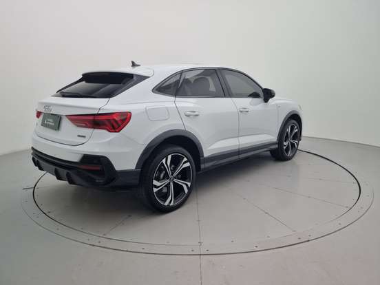 AUDI-Q3-2.0 40 TFSI GASOLINA SPORTBACK PERFORMANCE QUATTRO TIPTRONIC AUDI-Q3-2023