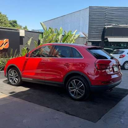 AUDI-Q3-2017