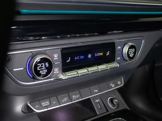 AUDI-Q5-2022
