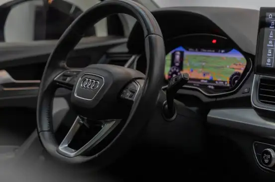 AUDI-Q5-2019