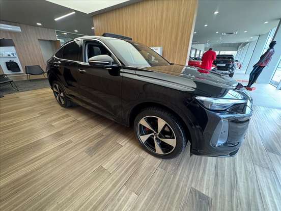 AUDI-Q5-2025