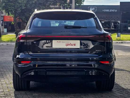 AUDI-Q6 E-TRON-2026