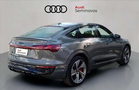 AUDI-Q8 E-TRON-2023