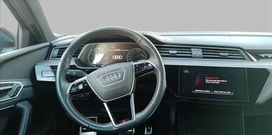 AUDI-Q8 E-TRON-2023
