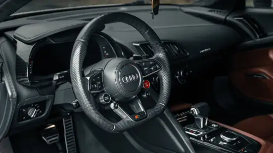 AUDI-R8-5.2 FSI COUPE PLUS QUATTRO V10 40V GASOLINA 2P S TRONIC AUDI-R8-2017