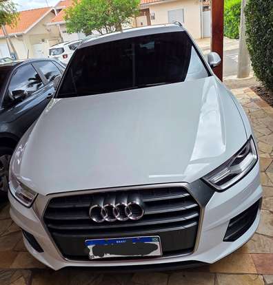 AUDI-Q3-2018