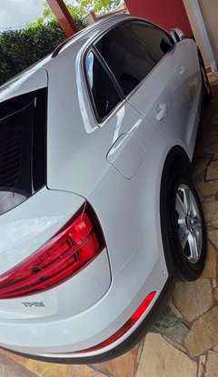 AUDI-Q3-2018