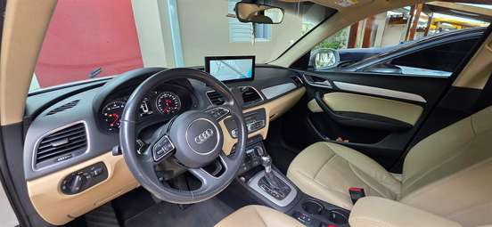 AUDI-Q3-2018