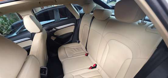 AUDI-Q3-2018