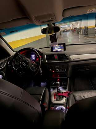 AUDI-Q3-2015