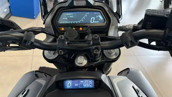 BAJAJ-DOMINAR 400 BAJAJ-DOMINAR 400-2025