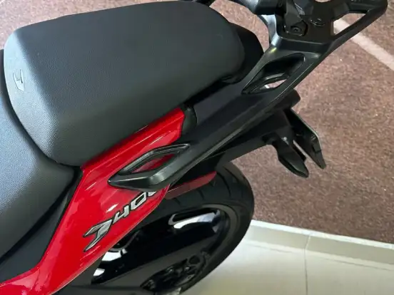BAJAJ-DOMINAR 400 BAJAJ-DOMINAR 400-2025